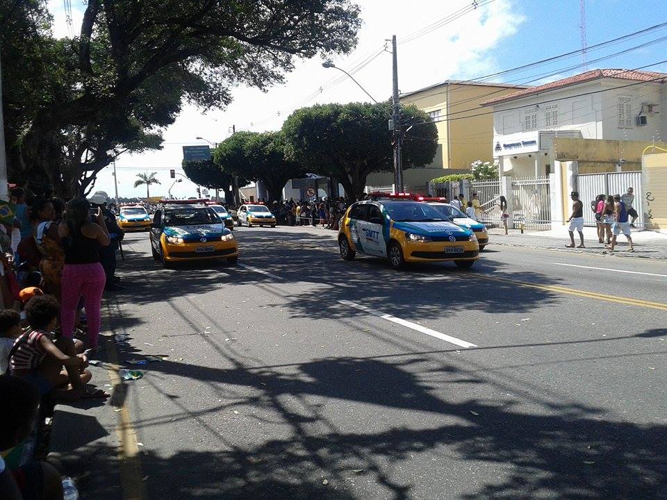 SMTT participa do desfile cívico militar de 7 de Setembro - SMTT Aracaju